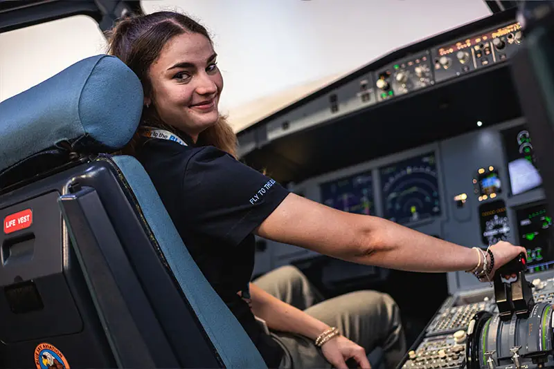 young-pilot-training - GD Goenka Aerospace Department CPL Training for Young Pilots